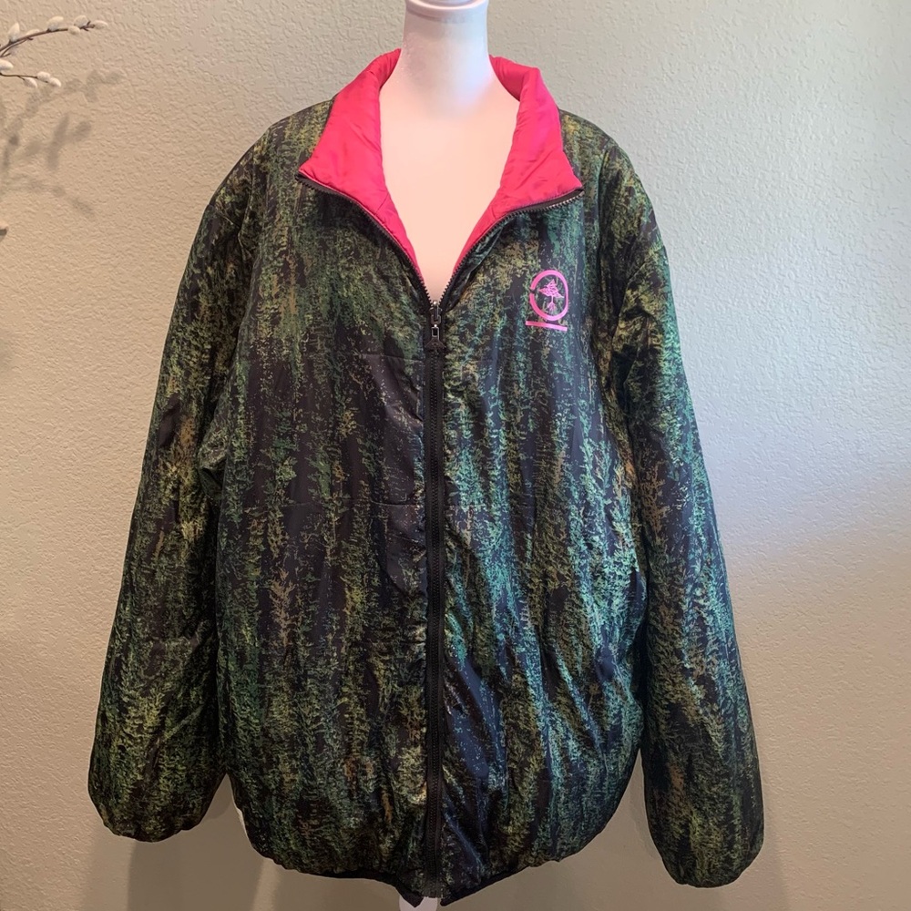Lifted Research Group Green and Pink Reversible Puffer Jacket.‎ Size 4X Men’s